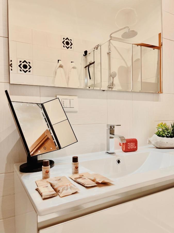 Futura Suite Apartment Bologna Kültér fotó